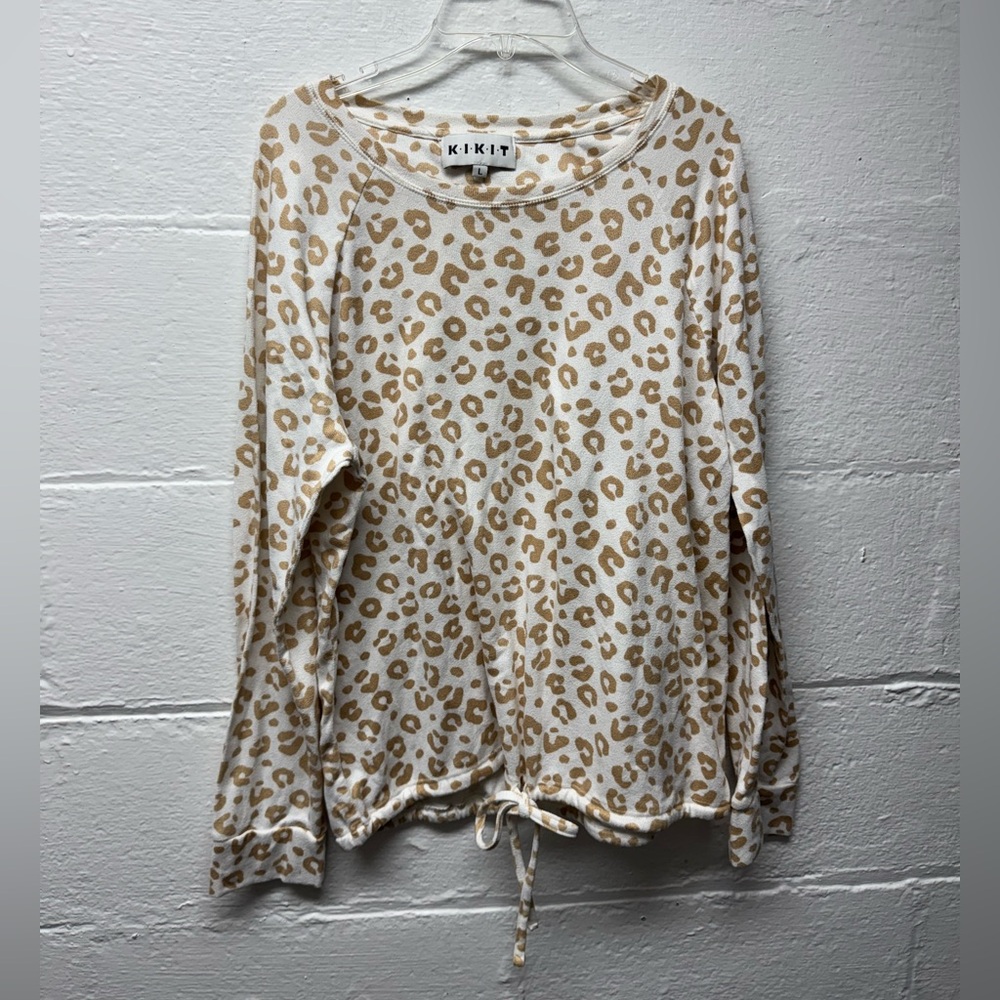 KIKIT Leopard Print Pajama Set - Picture 5 of 7